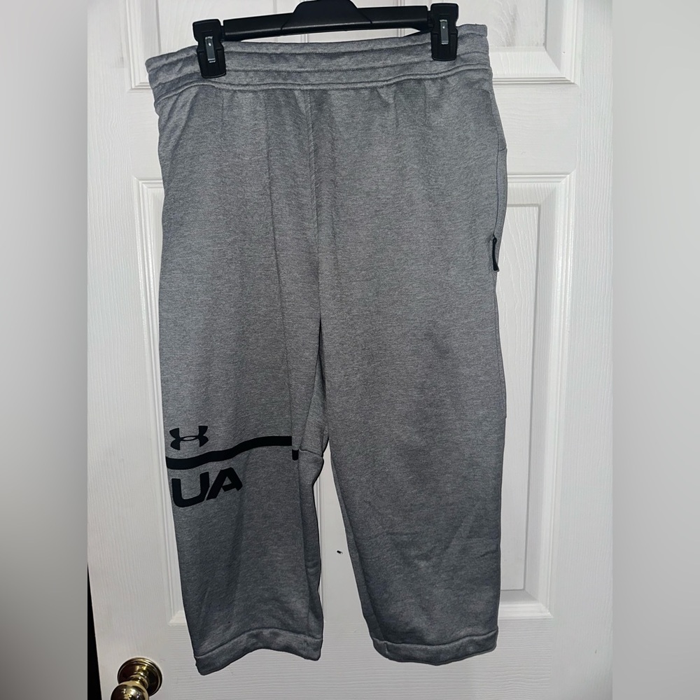3/4 mens UA sweatpants